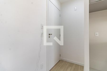 Entrada de apartamento para alugar com 3 quartos, 72m² em Vila Nair, São Paulo