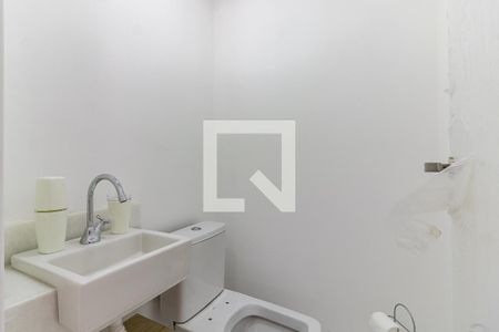 Lavabo de apartamento para alugar com 3 quartos, 72m² em Vila Nair, São Paulo