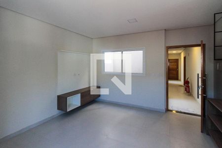 Sala e cozinha de apartamento para alugar com 2 quartos, 47m² em Vila Ivone, São Paulo