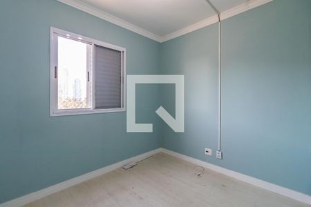 Quarto 2 de apartamento para alugar com 3 quartos, 68m² em Jardim Tupanci, Barueri