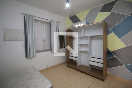Quarto 1 de apartamento para alugar com 2 quartos, 80m² em Ramos, Rio de Janeiro