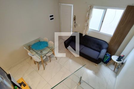 Sala de casa de condomínio para alugar com 2 quartos, 58m² em Vilamar, Praia Grande