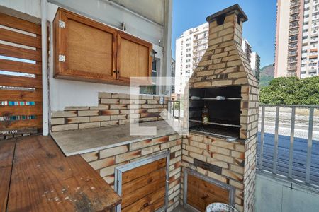 Casa de condomínio à venda com 96m², 4 quartos e 1 vaga Casa de condomínio à venda com 96m², 4 quartos e 1 vagaTerraço Churrasqueira