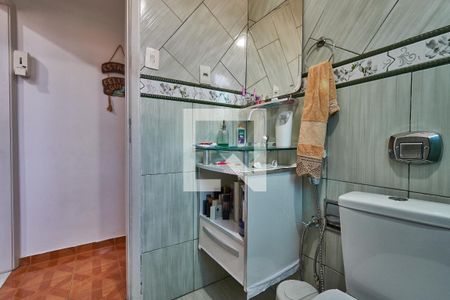 Casa de condomínio à venda com 96m², 4 quartos e 1 vaga Casa de condomínio à venda com 96m², 4 quartos e 1 vagaBanheiro 2