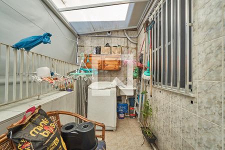 Casa de condomínio à venda com 96m², 4 quartos e 1 vaga Casa de condomínio à venda com 96m², 4 quartos e 1 vagaÁrea de Serviço