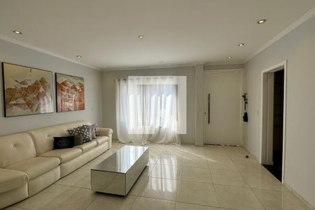 Casa de condomínio à venda com 370m², 4 quartos e 4 vagasSala