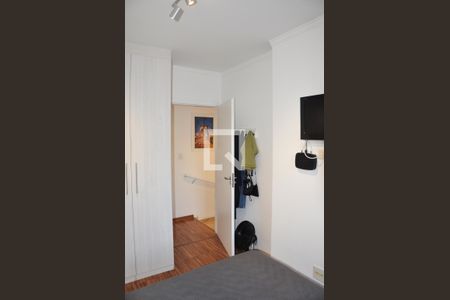 Casa à venda com 60m², 2 quartos e 1 vaga Casa à venda com 60m², 2 quartos e 1 vagaQuarto 01 - Suíte e Varanda