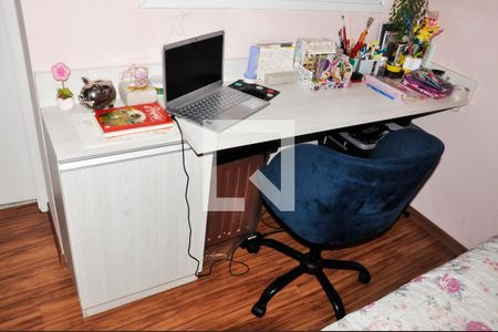 Casa à venda com 60m², 2 quartos e 1 vaga Casa à venda com 60m², 2 quartos e 1 vagaQuarto 02 com Suíte