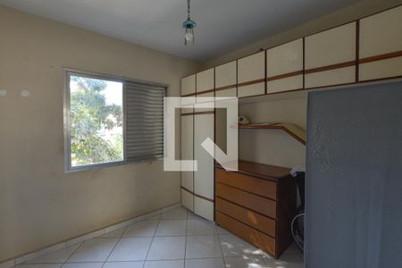 Quarto 1 de apartamento para alugar com 2 quartos, 72m² em Vila Firmiano Pinto, São Paulo