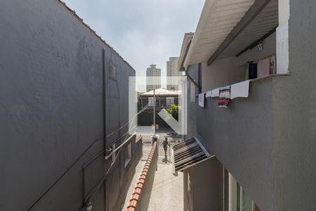Vista do Quarto 1 de casa para alugar com 2 quartos, 63m² em Cambuci, São Paulo