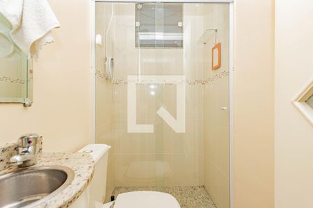 Banheiro de casa para alugar com 3 quartos, 100m² em Vila da Saúde, São Paulo