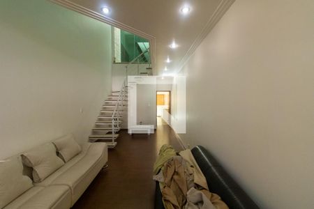 Sala de casa à venda com 2 quartos, 300m² em Vila Granada, São Paulo