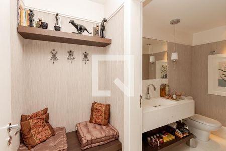 Lavabo de apartamento à venda com 4 quartos, 370m² em Campo Belo, São Paulo