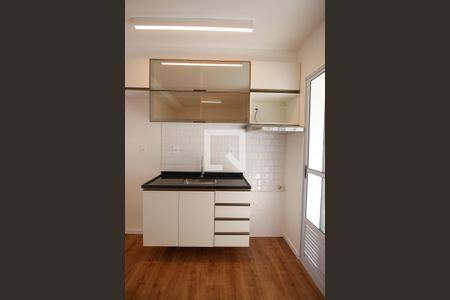 Sala / Cozinha  de apartamento para alugar com 2 quartos, 31m² em Vila Sônia, São Paulo