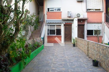 Casa à venda com 115m², 3 quartos e 3 vagas Casa à venda com 115m², 3 quartos e 3 vagasÁrea externa