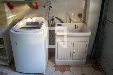 Casa à venda com 115m², 3 quartos e 3 vagas Casa à venda com 115m², 3 quartos e 3 vagasÁrea de serviço