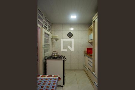 Casa à venda com 115m², 3 quartos e 3 vagas Casa à venda com 115m², 3 quartos e 3 vagasCozinha