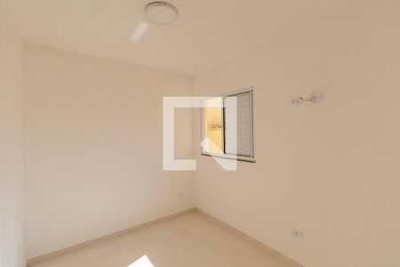 Quarto 1 de apartamento para alugar com 1 quarto, 45m² em Vila Ré, São Paulo