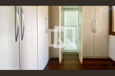 Suite de casa à venda com 3 quartos, 225m² em Dom Cabral, Belo Horizonte