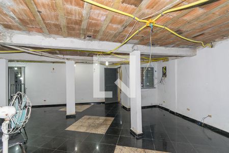 Sala de casa à venda com 3 quartos, 137m² em Bonsucesso, Rio de Janeiro