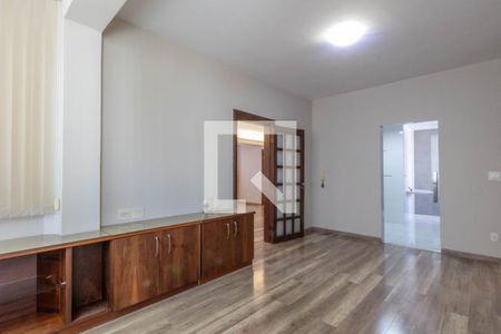 Sala de apartamento à venda com 3 quartos, 110m² em São José, Belo Horizonte