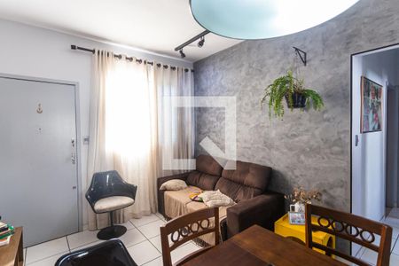 Sala de apartamento à venda com 3 quartos, 63m² em Ipiranga, Belo Horizonte