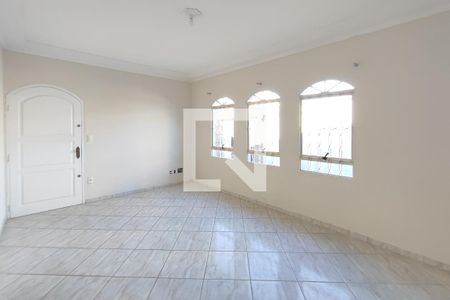 Sala de Estar de casa à venda com 3 quartos, 210m² em Jardim Santa Amalia, Campinas