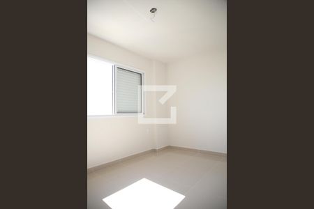 Quarto  de apartamento para alugar com 2 quartos, 56m² em Vila Rosa, Goiânia