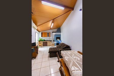 Casa para alugar com 2 quartos, 106m² em São José, Canoas