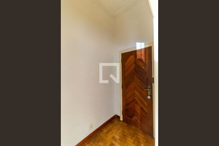 Entrada de apartamento para alugar com 2 quartos, 112m² em Higienópolis, São Paulo