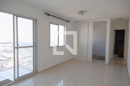 Sala de apartamento para alugar com 3 quartos, 67m² em Vila das Bandeiras, Guarulhos