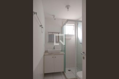 Banheiro da Suíte de apartamento para alugar com 3 quartos, 67m² em Vila das Bandeiras, Guarulhos