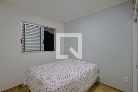 Quarto 2 de apartamento para alugar com 3 quartos, 104m² em Ana Lúcia, Belo Horizonte
