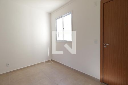 Sala de apartamento para alugar com 2 quartos, 43m² em Loteamento Santa Marta, Ribeirão Preto