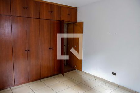 Quarto 1 de casa para alugar com 1 quarto, 40m² em Vila Yara, Osasco