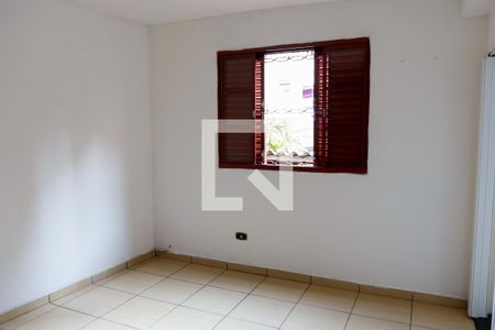Quarto 1 de casa para alugar com 1 quarto, 40m² em Vila Yara, Osasco
