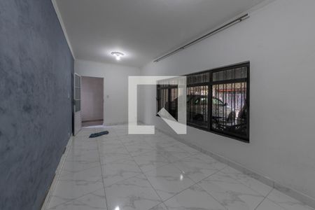 Sala de casa para alugar com 2 quartos, 70m² em Vila Ivone, São Paulo