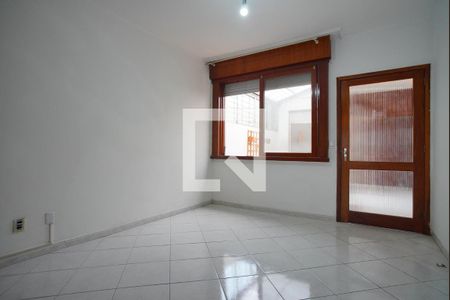 Sala 2 de casa para alugar com 4 quartos, 207m² em Jardim Lindóia, Porto Alegre