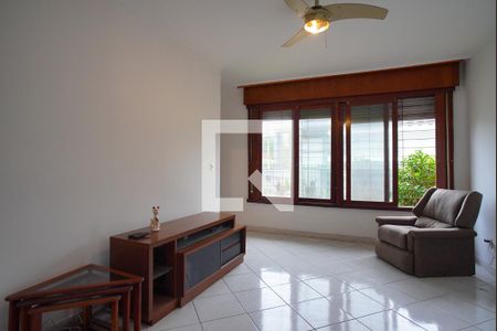 Sala de casa à venda com 5 quartos, 207m² em Jardim Lindóia, Porto Alegre