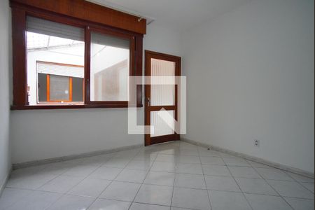 Sala 2 de casa para alugar com 4 quartos, 207m² em Jardim Lindóia, Porto Alegre