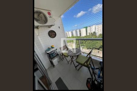 Apartamento à venda com 2 quartos, 66m² em Curicica, Rio de Janeiro