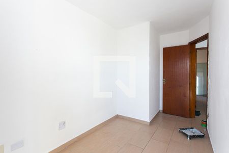 Quarto 2 de casa de condomínio para alugar com 3 quartos, 80m² em Penha de França, São Paulo