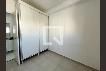 Suite de apartamento para alugar com 2 quartos, 34m² em Vila Paulista, São Paulo