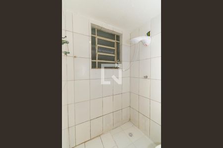 Banheiro de casa para alugar com 1 quarto, 60m² em Vila Califórnia, São Paulo