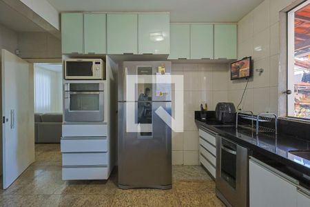 Cozinha de casa à venda com 3 quartos, 205m² em Jardim Canada, Nova Lima