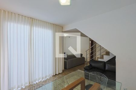 Sala de casa à venda com 3 quartos, 205m² em Jardim Canada, Nova Lima
