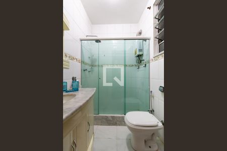 Banheiro social  de apartamento para alugar com 2 quartos, 83m² em Glória, Rio de Janeiro