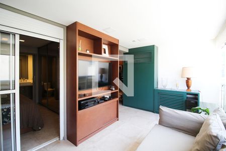 Sala/Varanda de apartamento para alugar com 1 quarto, 56m² em Vila Nova Conceição, São Paulo