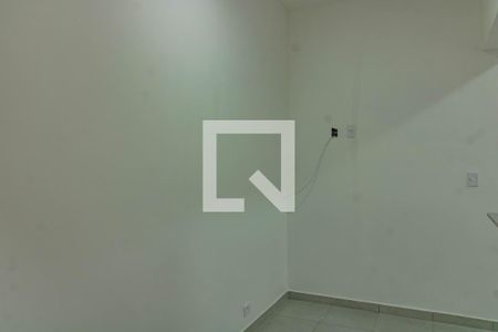 Sala de casa para alugar com 2 quartos, 70m² em Jardim Oriental, São Paulo