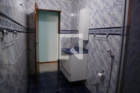 Banheiro de casa para alugar com 1 quarto, 100m² em Jardim Maristela, São Paulo